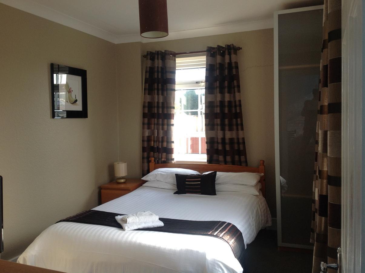 The Hollies Guest House Solihull Exterior photo