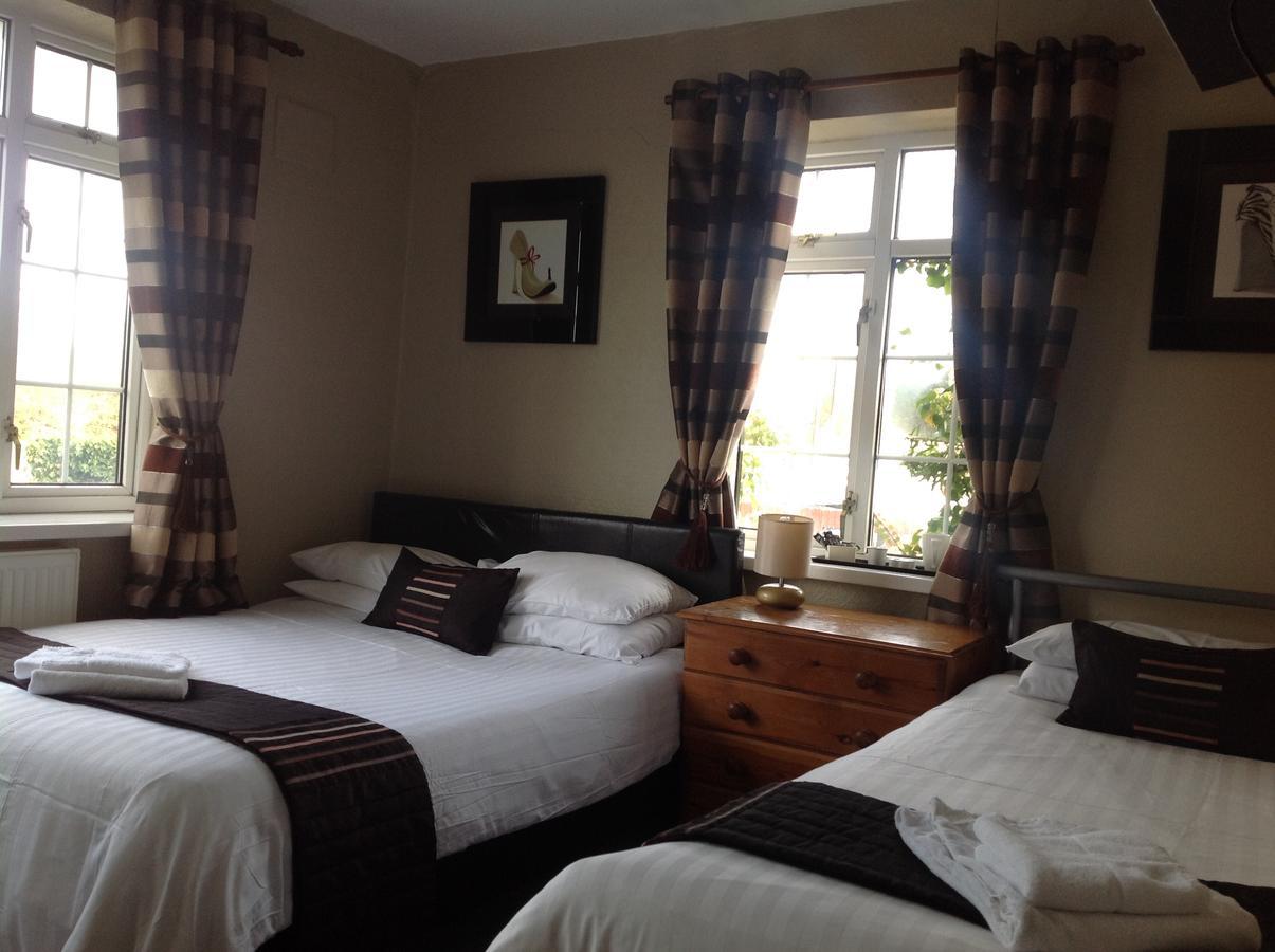 The Hollies Guest House Solihull Exterior photo